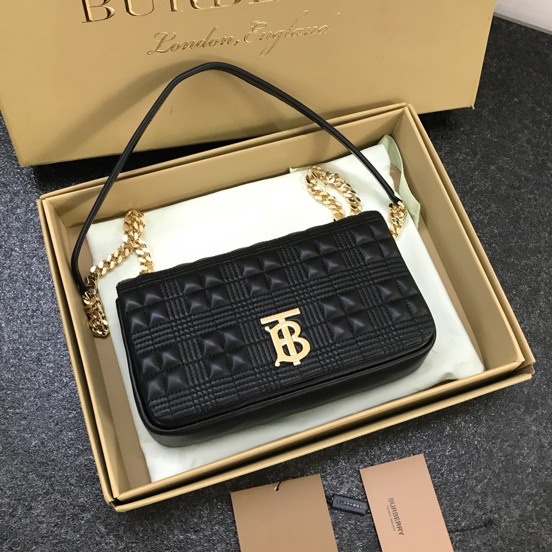Burberry_Lola_Chain_Bag-